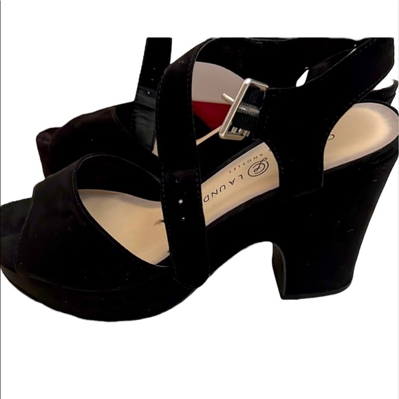 Chinese Laundry Bianca Platform Heel 